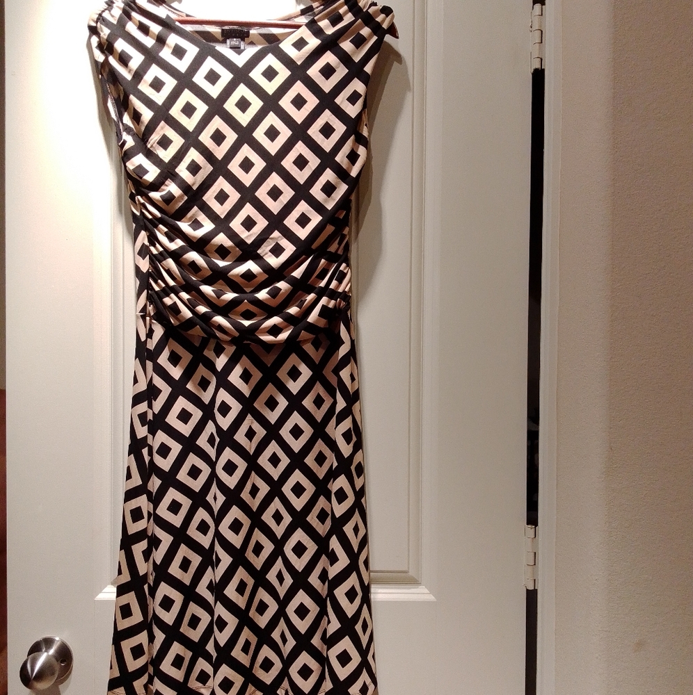 EN Focus Studio Dress